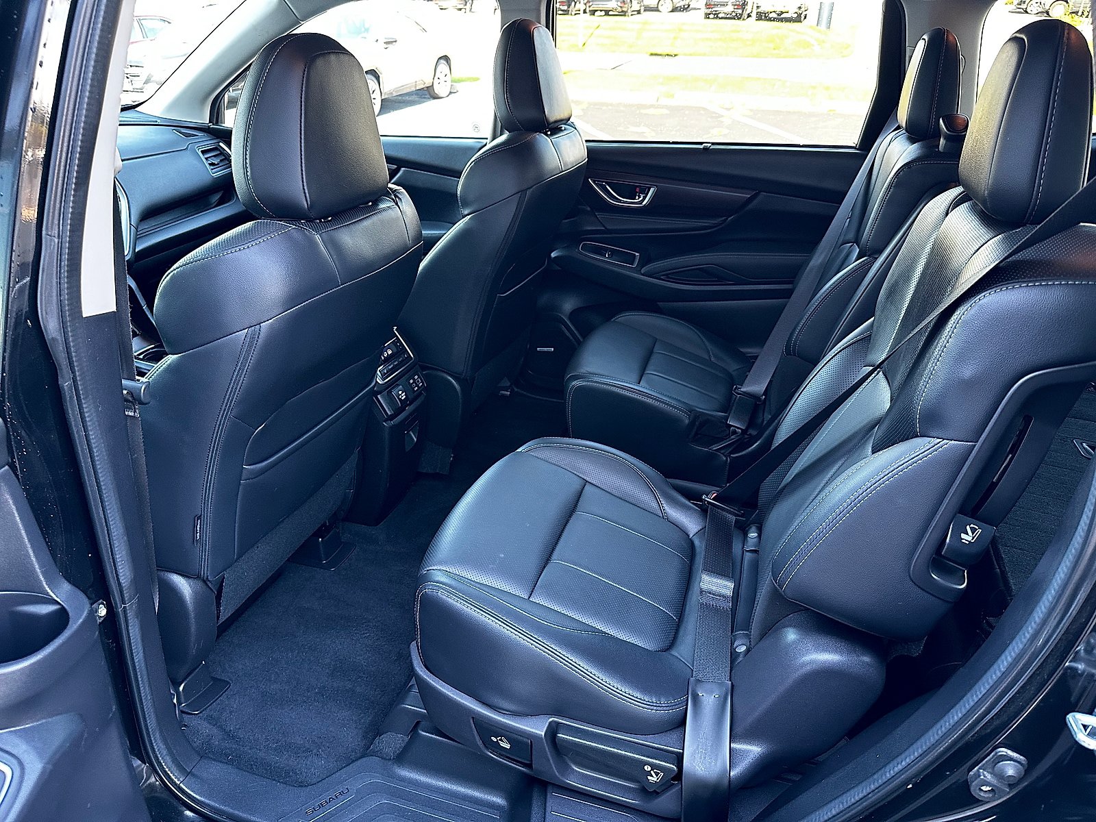 Used 2023 Subaru Ascent Touring AWD/4WD image 15