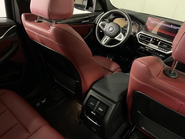 Used 2024 BMW X3 M40i AWD/4WD image 31