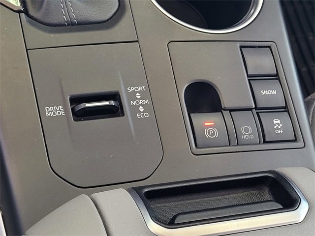 Certified 2023 Toyota Highlander LE image 15