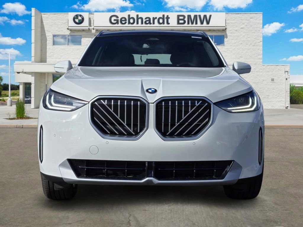 New 2026 BMW X3 xDrive30 w/ Convenience Package image 2