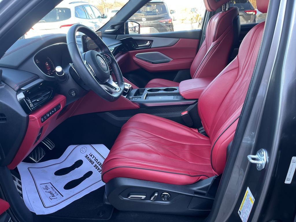 Used 2025 Acura MDX A-Spec image 10