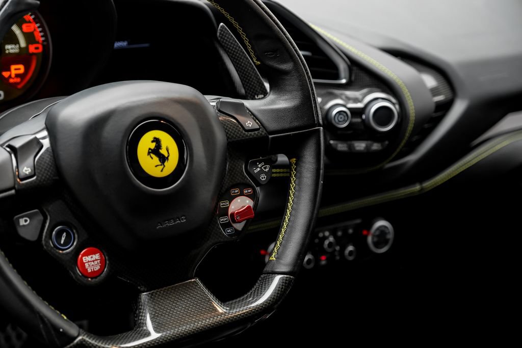 Used 2018 Ferrari 488 Spider RWD image 17