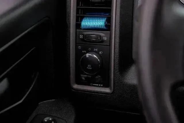 Used 2018 RAM 1500 Express w/ Black Ram 1500 Express Group image 32