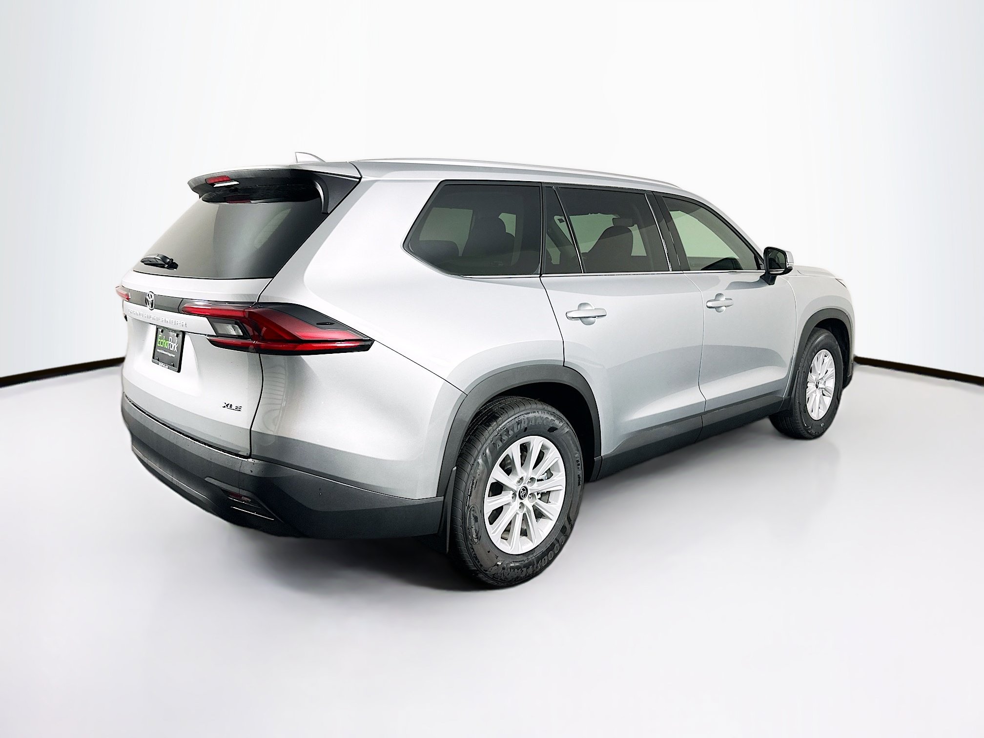 Used 2026 Toyota Grand Highlander FWD image 9