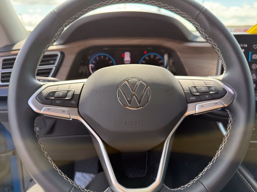 Used 2026 Volkswagen Atlas SE AWD/4WD image 16