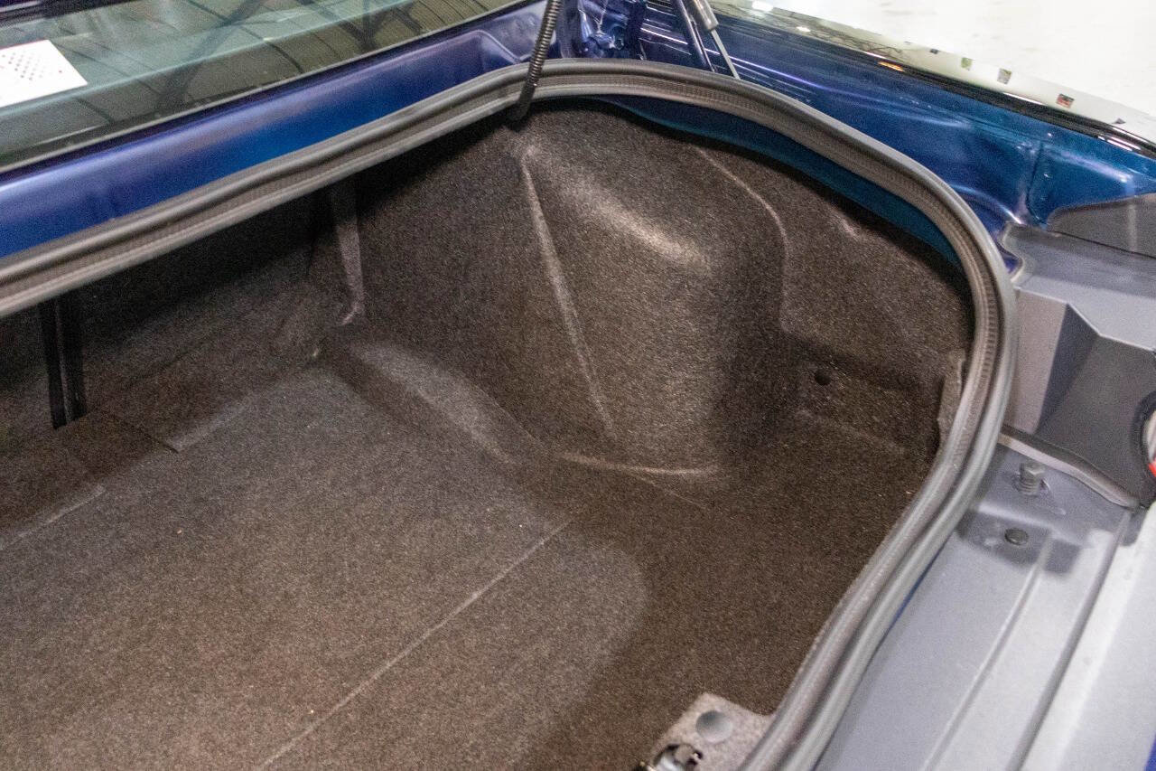 Used 2017 Dodge Challenger R/T Scat Pack RWD image 39