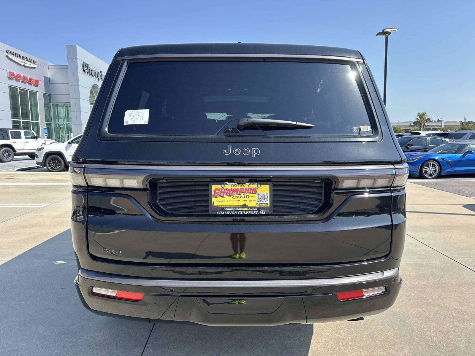 New 2026 Jeep Grand Wagoneer Summit AWD/4WD image 6