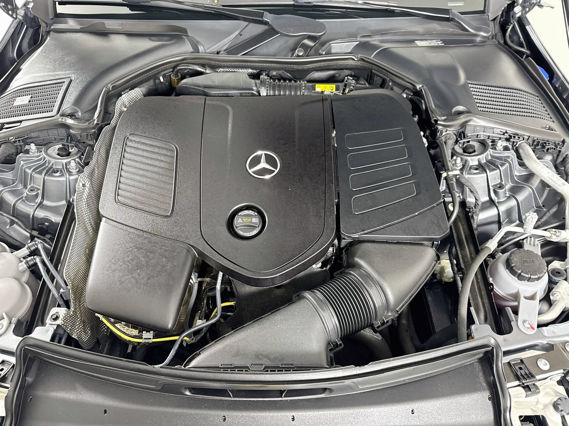 Certified 2025 Mercedes-Benz C 300 Sedan image 31