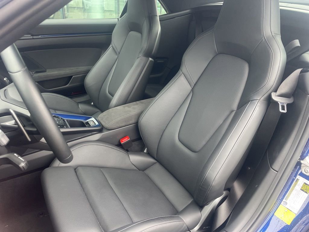 Certified 2024 Porsche 911 Carrera GTS image 5