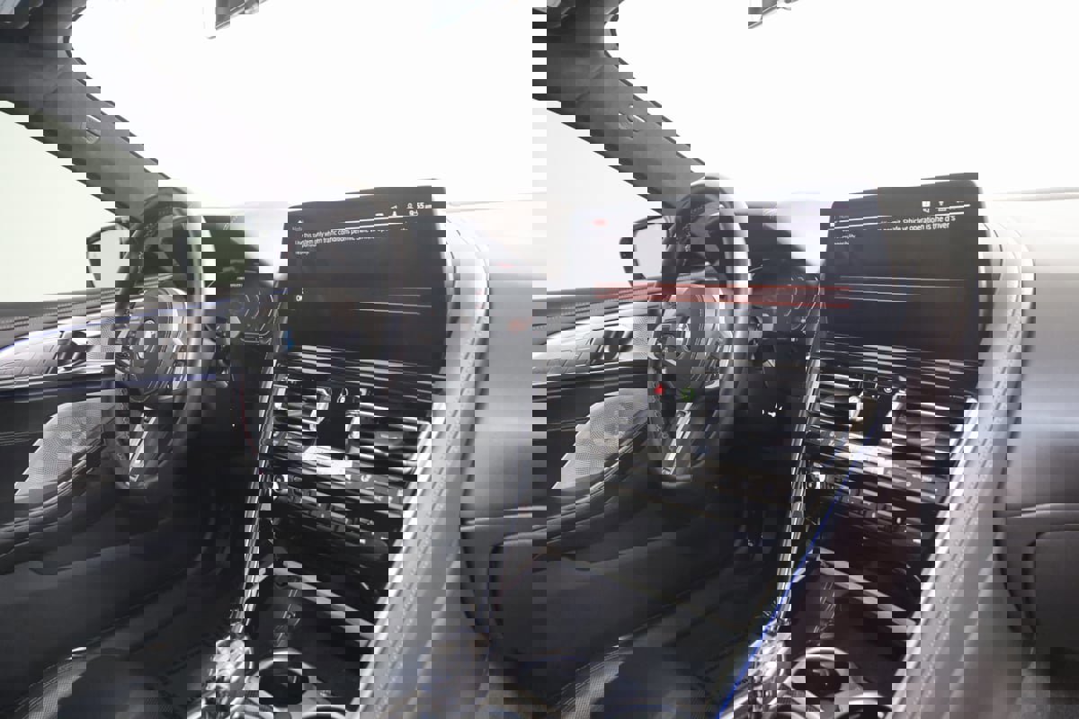 Used 2024 BMW M850i xDrive Coupe image 52