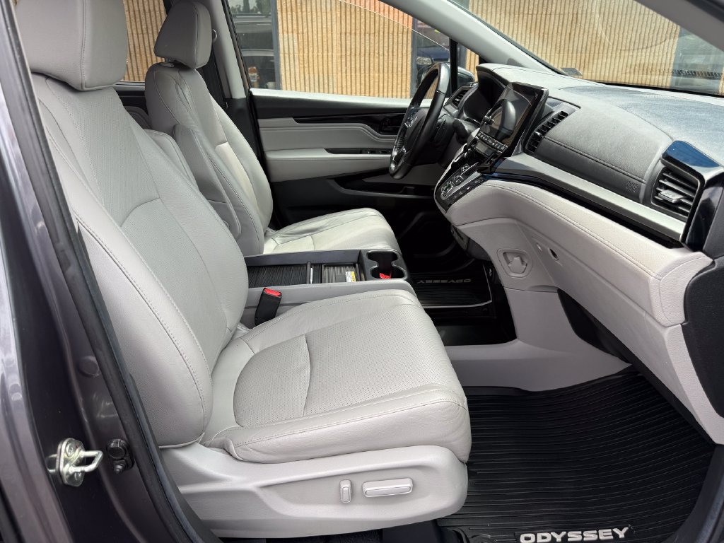 Used 2019 Honda Odyssey Elite image 30