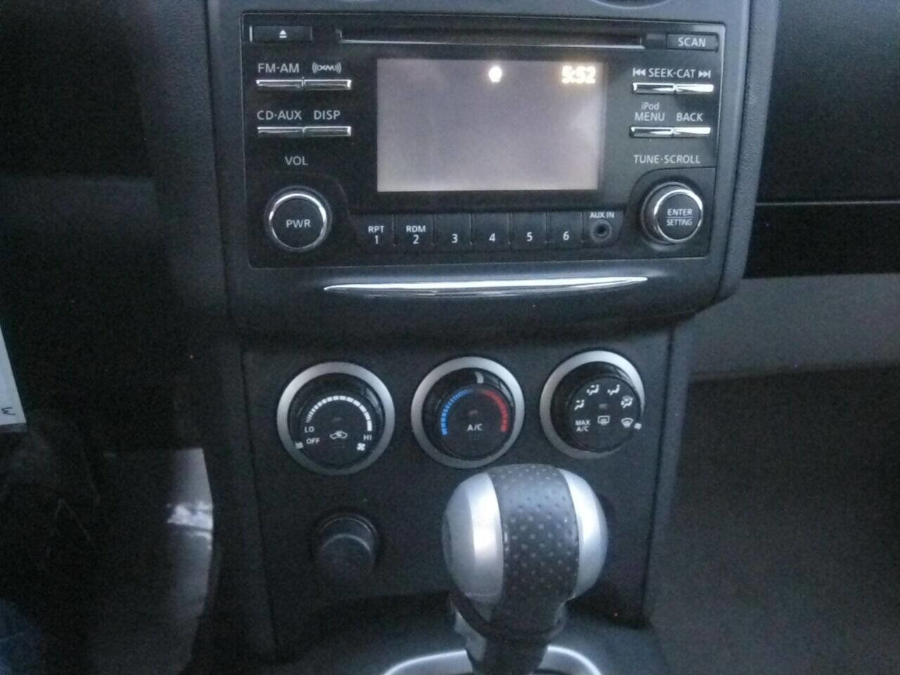 Used 2013 Nissan Rogue S w/ Special Edition Pkg image 19