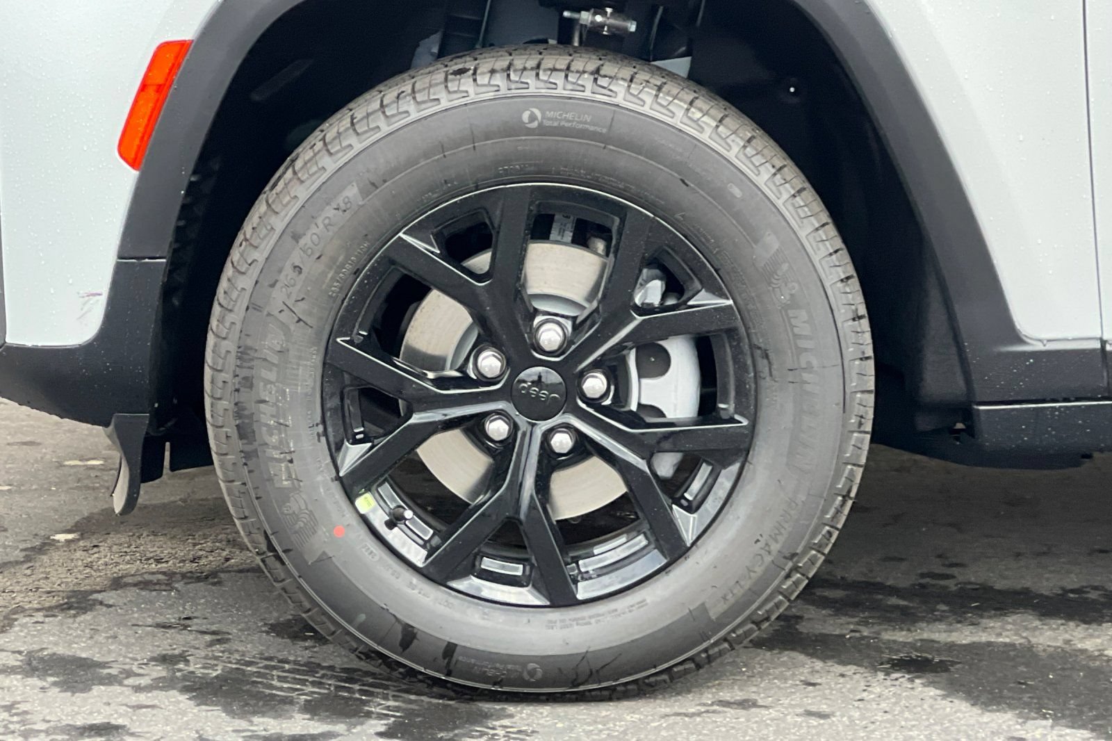 New 2026 Jeep Grand Cherokee Altitude AWD/4WD image 28