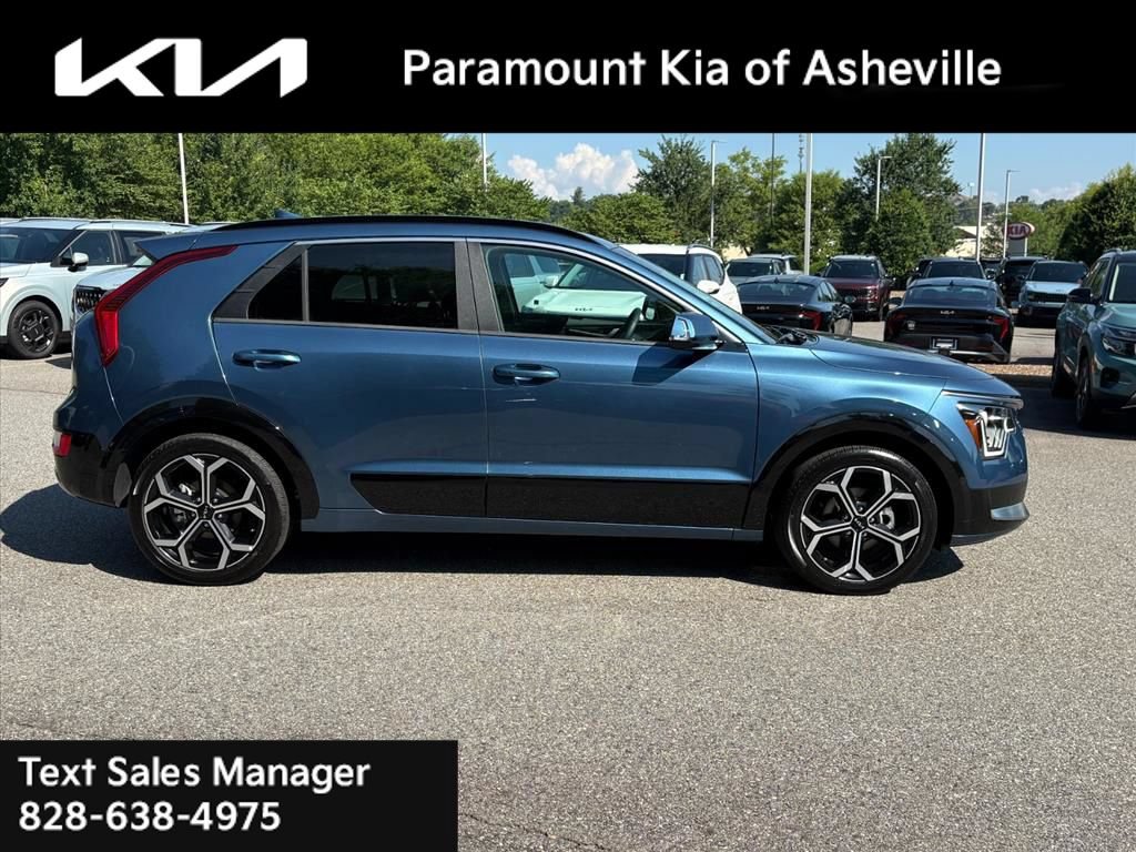 Certified 2025 Kia Niro EX Touring FWD image 6