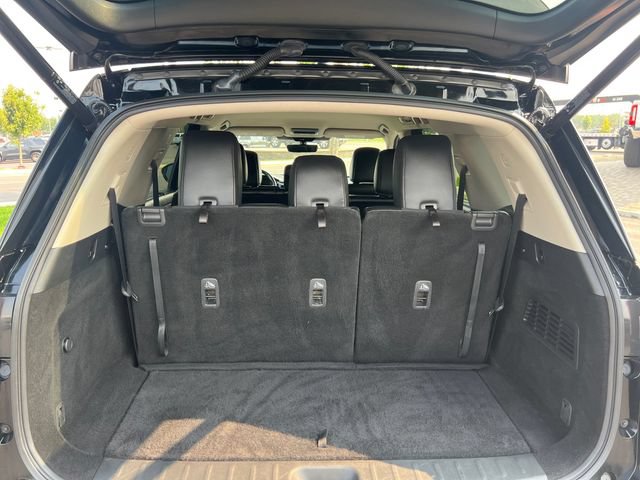 Used 2023 Nissan Pathfinder SL AWD/4WD image 23