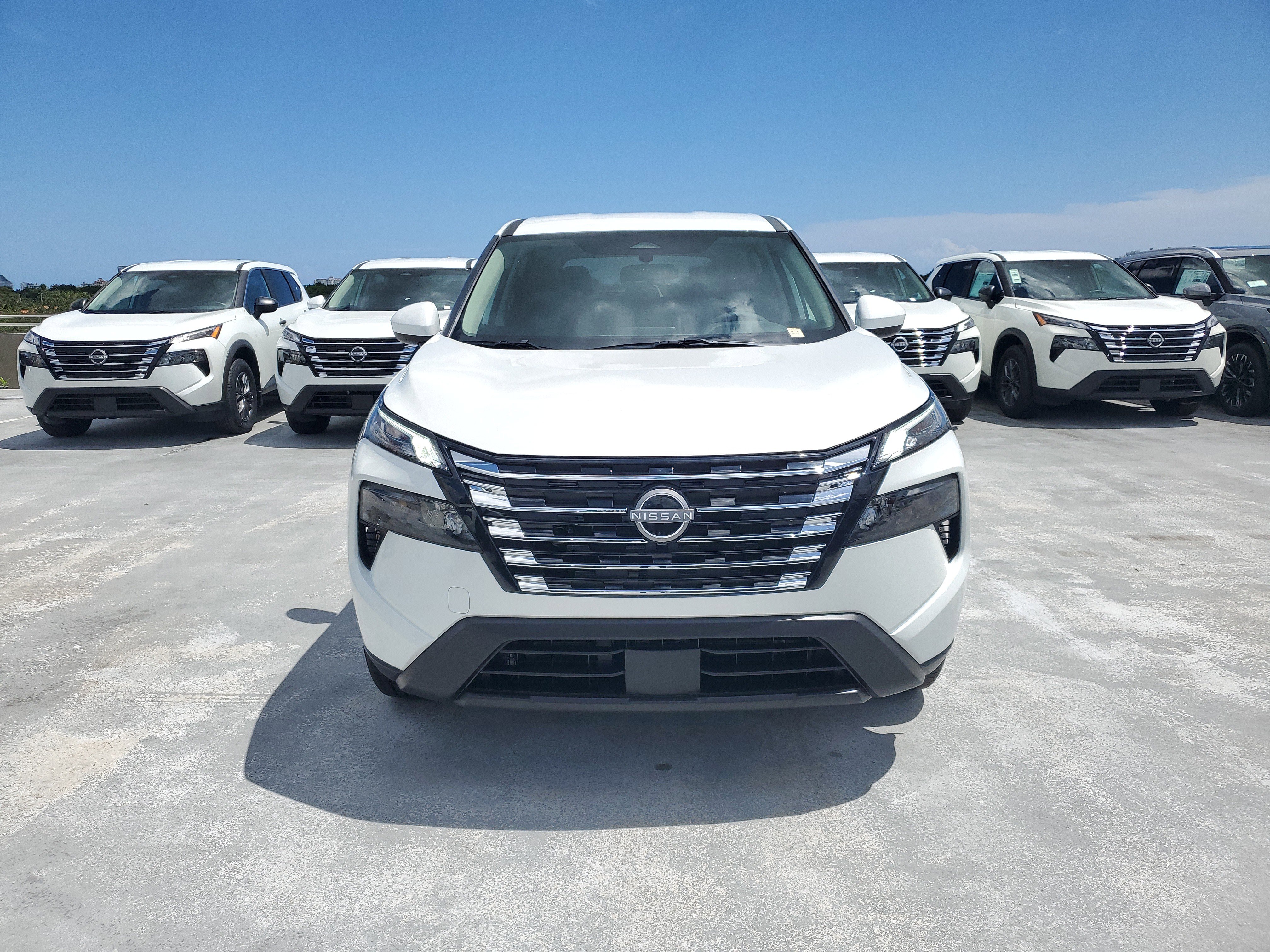 New 2026 Nissan Rogue SV image 2