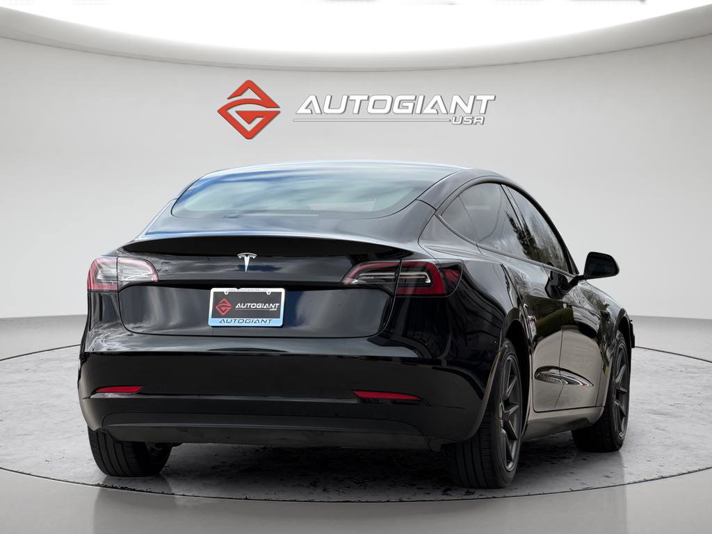Used 2023 Tesla Model 3 Standard Range image 10