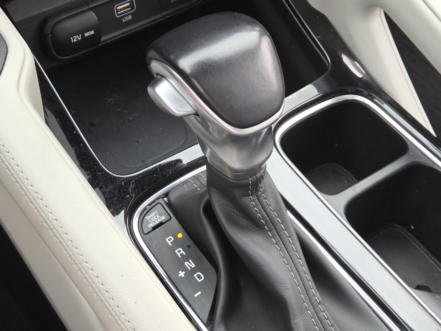 Used 2023 Kia Telluride SX FWD image 33