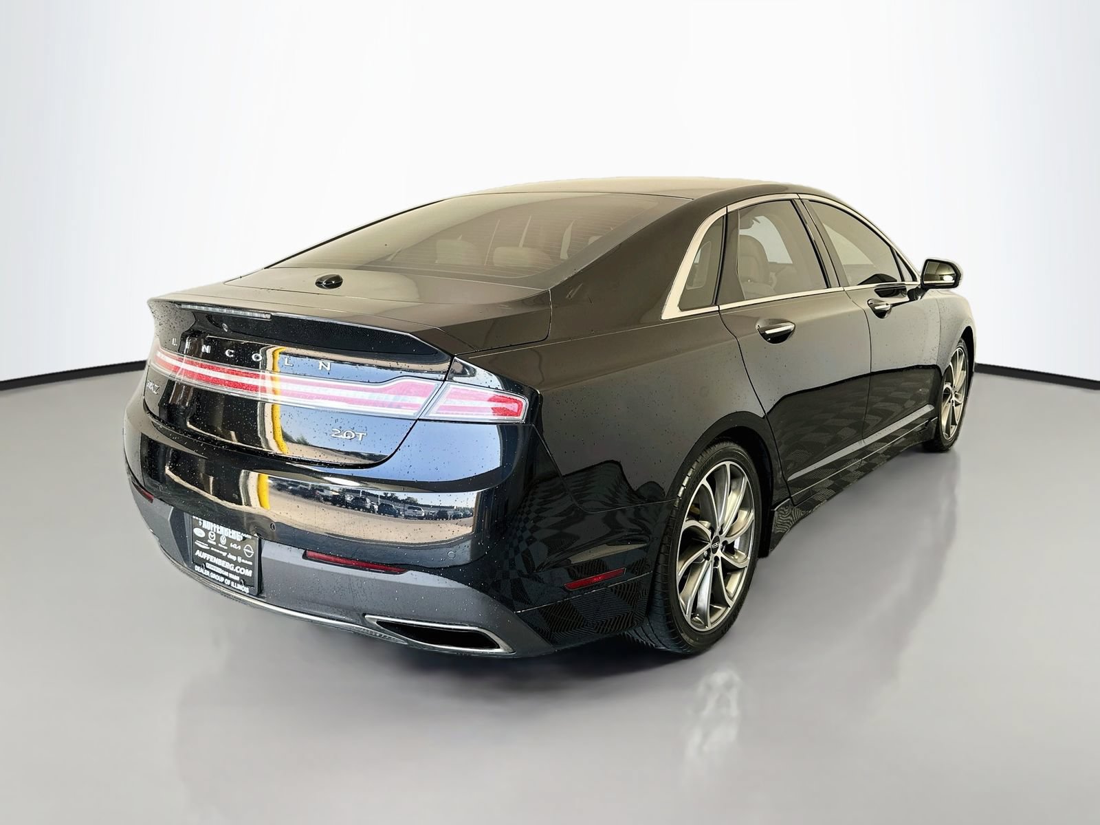 Used 2019 Lincoln MKZ Reserve w/ Reserve Plus Package FWD image 7