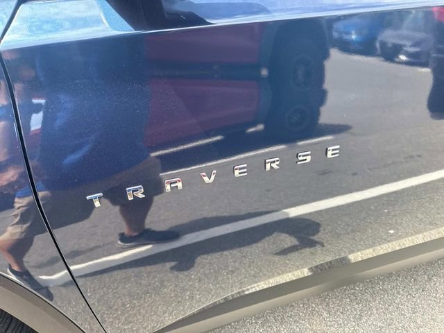 Used 2023 Chevrolet Traverse LT image 16