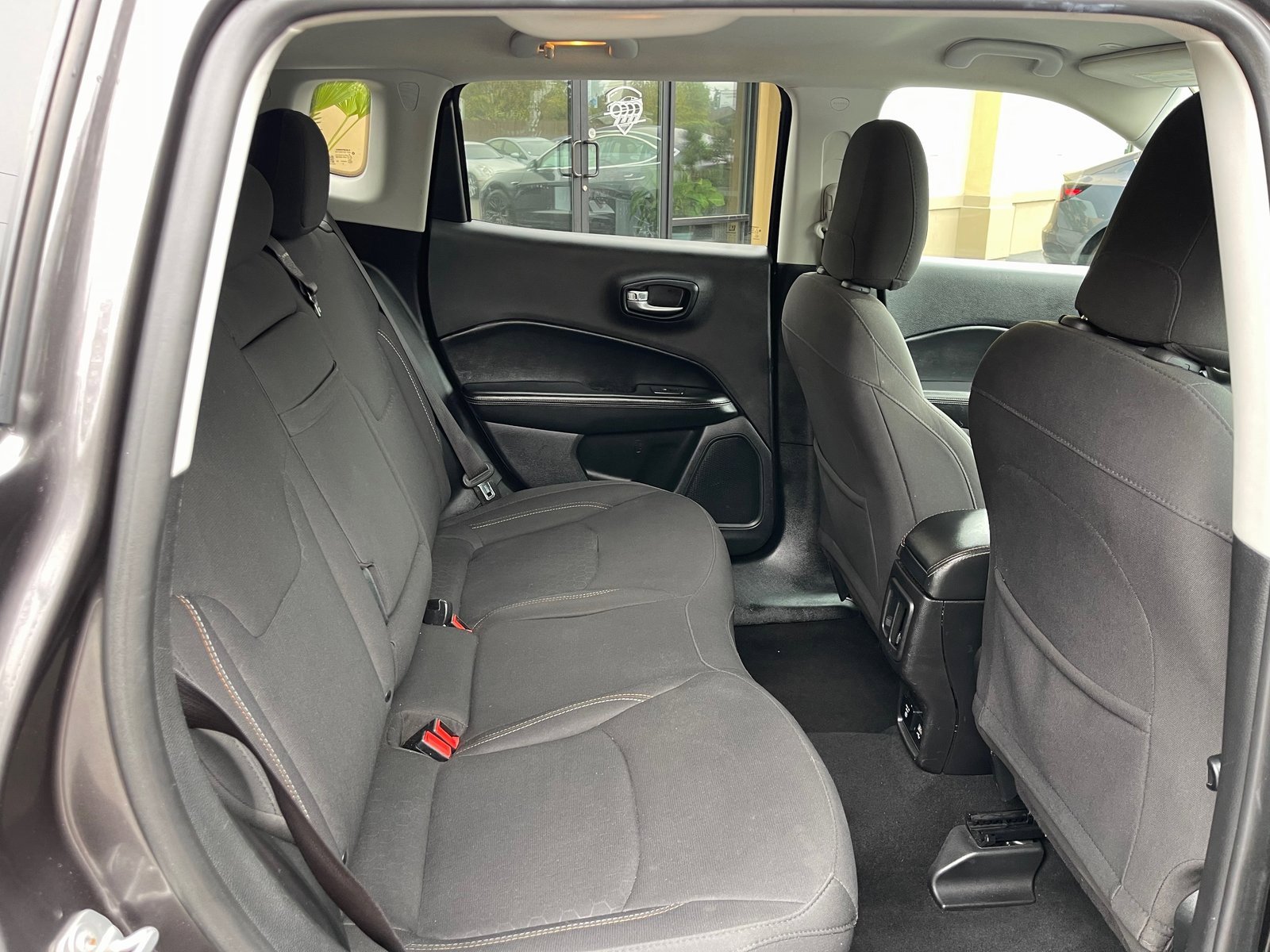 Used 2019 Jeep Compass Sport image 17