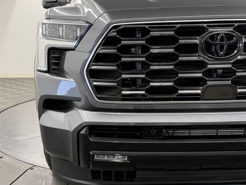 Used 2026 Toyota Sequoia Platinum AWD/4WD image 9