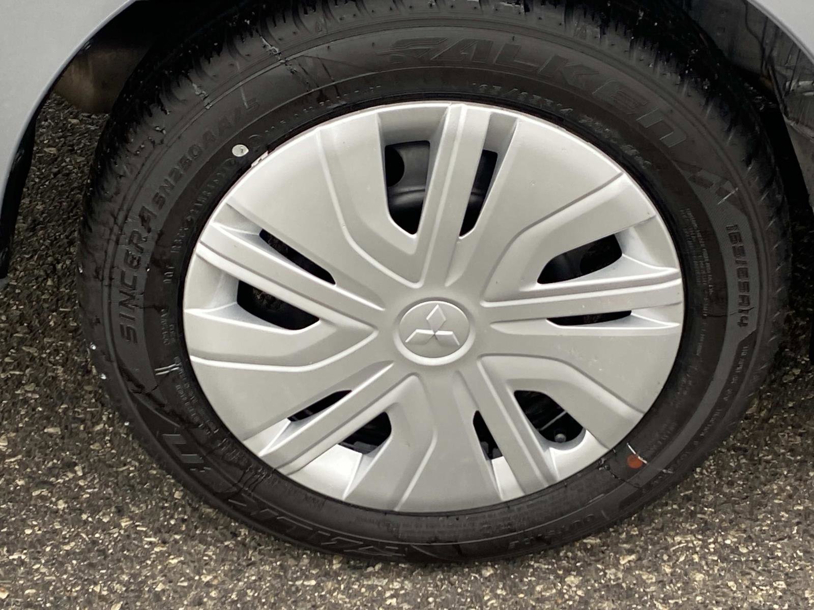 Used 2024 Mitsubishi Mirage G4 ES image 17