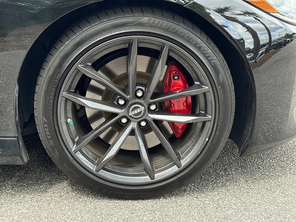 Used 2024 Nissan Z Performance w/ Floor Mat Package RWD image 30