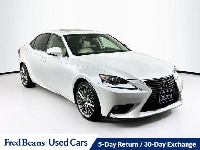 Used 2016 Lexus IS 300 AWD image 1