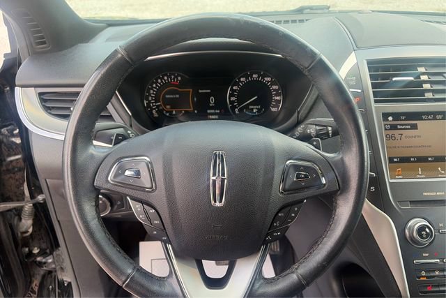 Used 2017 Lincoln MKC Premiere FWD image 16