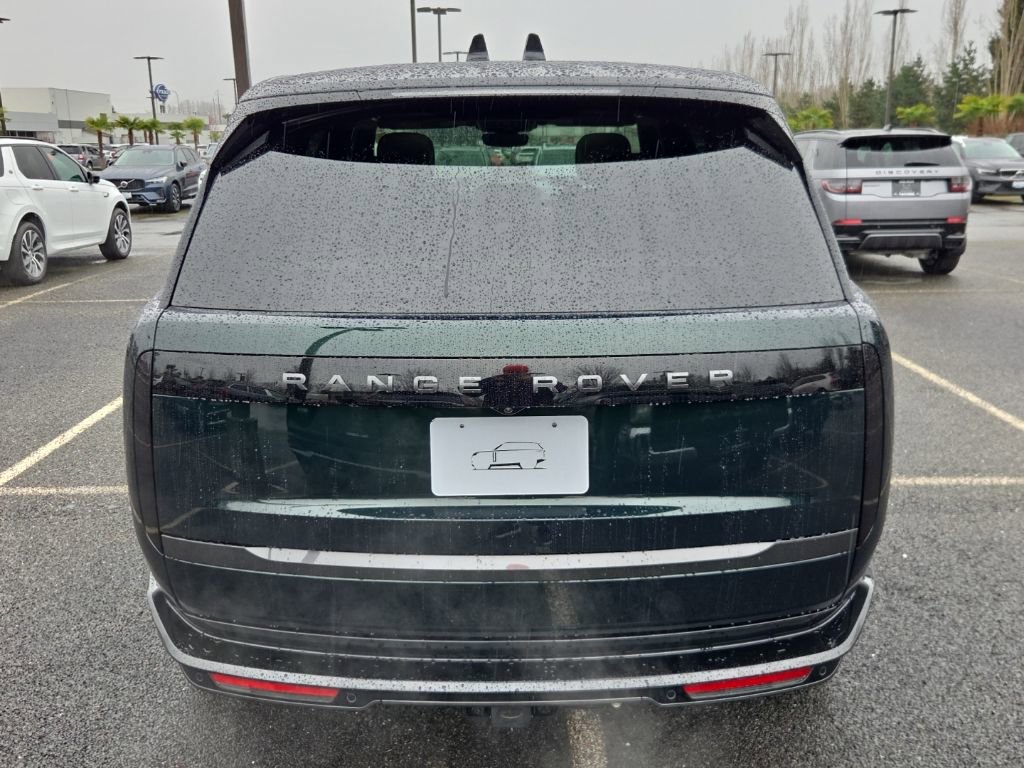 New 2026 Land Rover Range Rover Long Wheelbase SE AWD/4WD image 6