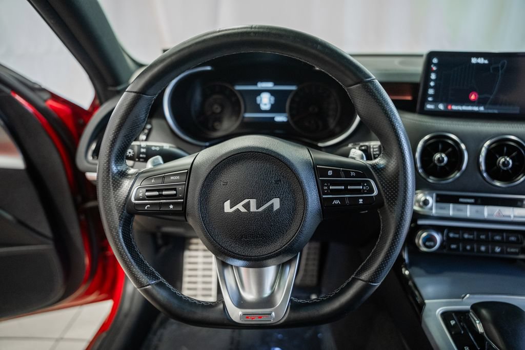 Used 2022 Kia Stinger GT2 AWD/4WD image 30