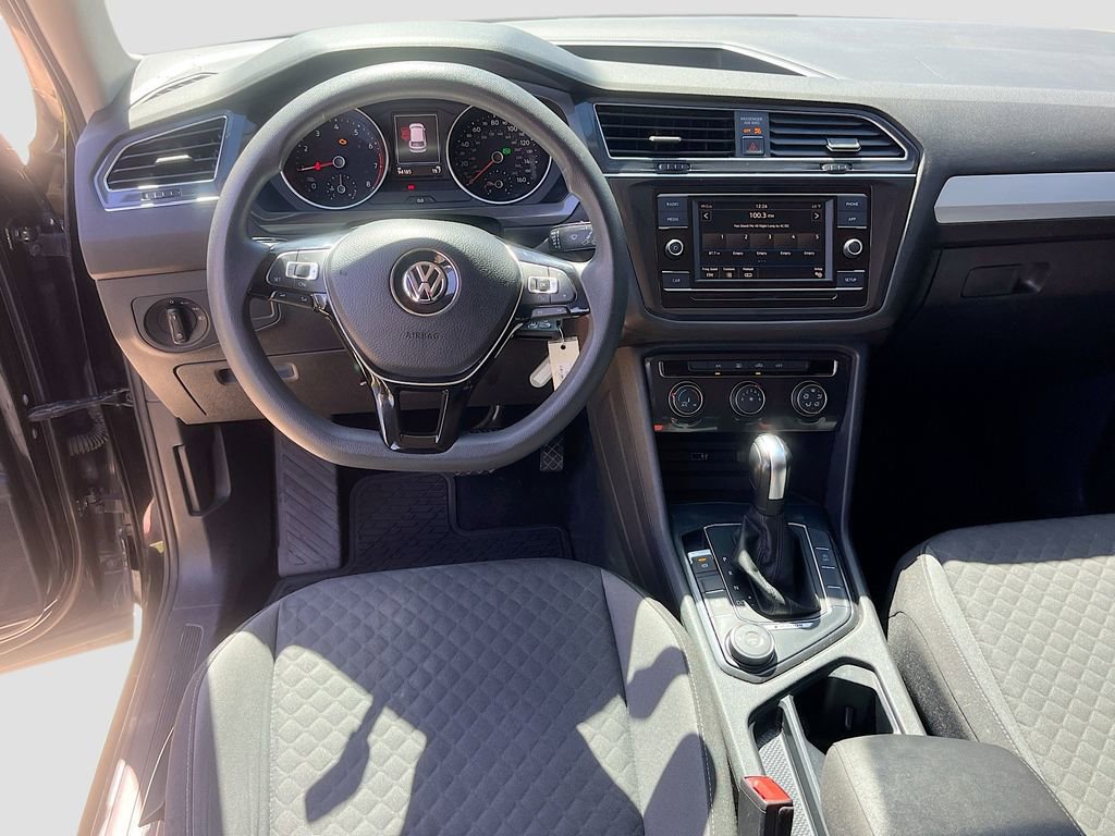 Used 2018 Volkswagen Tiguan S image 21