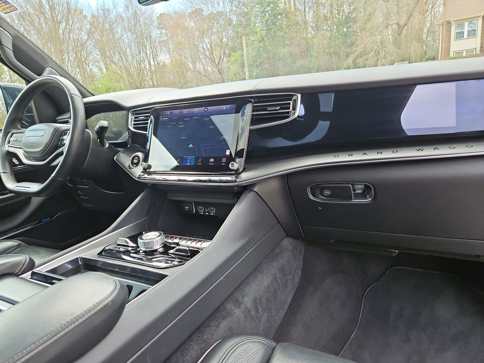 Used 2024 Jeep Grand Wagoneer Series II w/ Quick Order Packagew 28T image 16