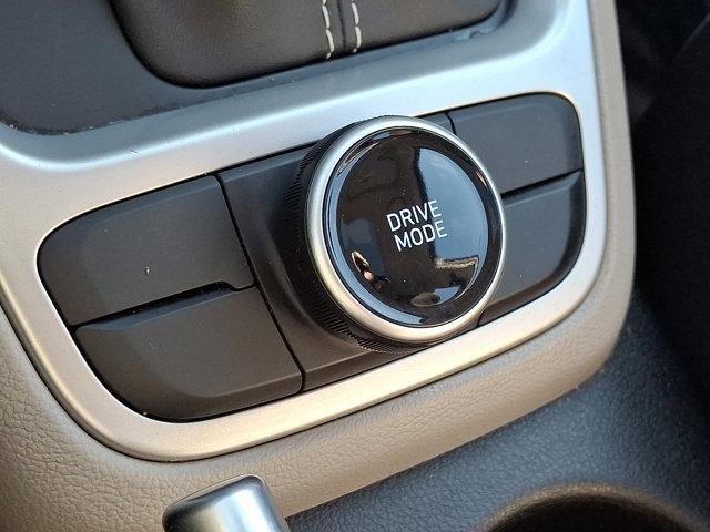 Certified 2024 Hyundai Venue SEL image 26