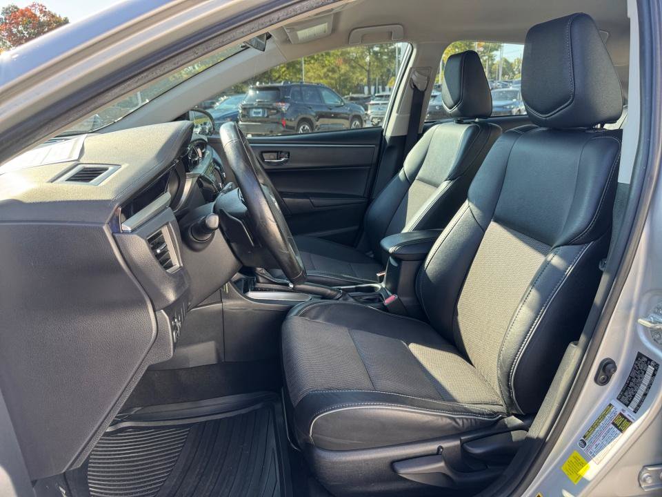 Used 2016 Toyota Corolla S FWD image 34