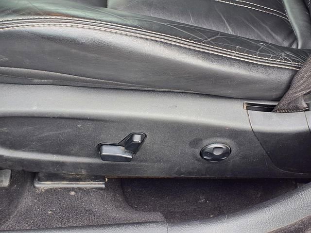 Used 2020 Chrysler 300 S RWD image 4