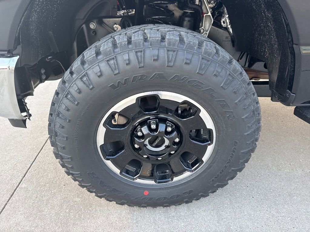 New 2026 Ford F250 Lariat w/ Tremor Off-Road Package image 6