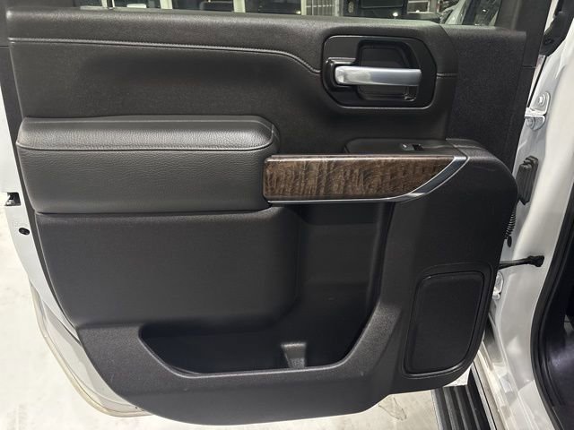 Used 2021 GMC Sierra 3500 Denali w/ Denali Ultimate Package AWD/4WD image 25