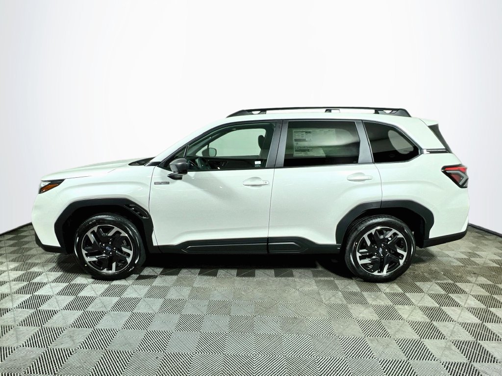 New 2026 Subaru Forester Touring AWD/4WD image 4