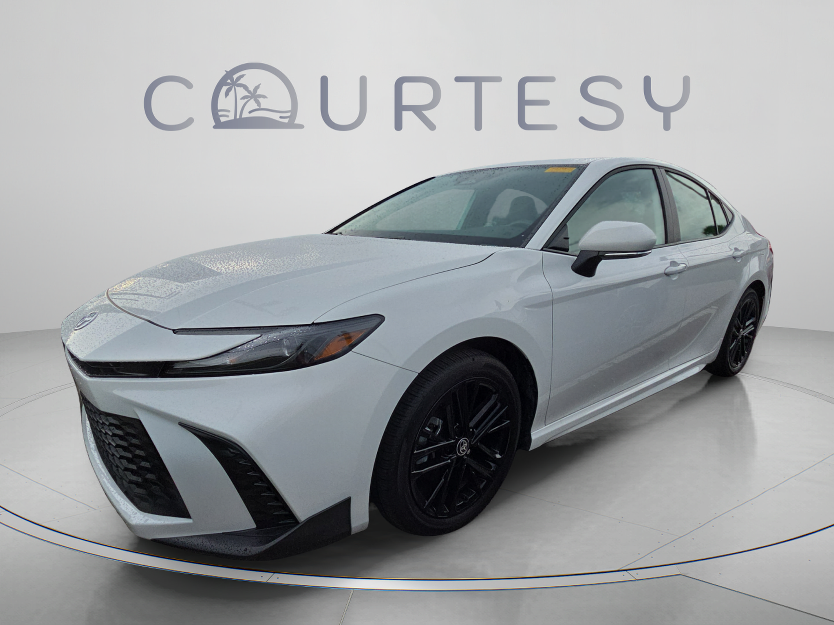 Certified 2026 Toyota Camry SE FWD image 1