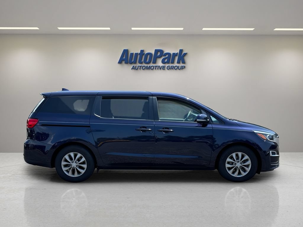 Used 2021 Kia Sedona LX FWD image 8