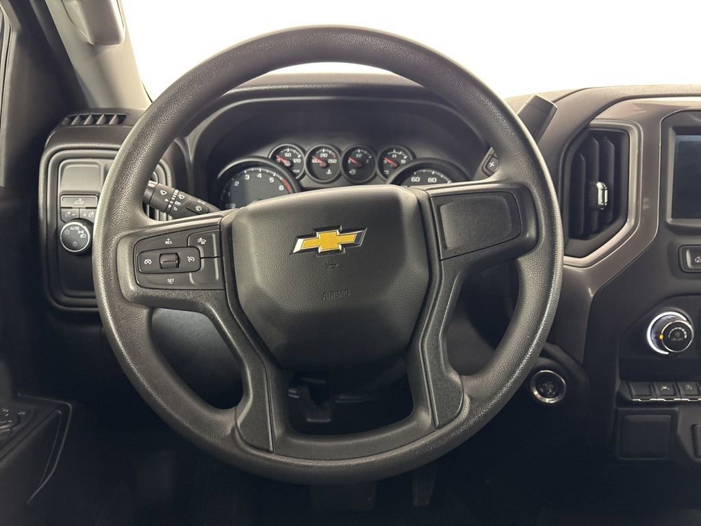 Used 2024 Chevrolet Silverado 1500 Custom w/ Turbomax Blackout Package image 21
