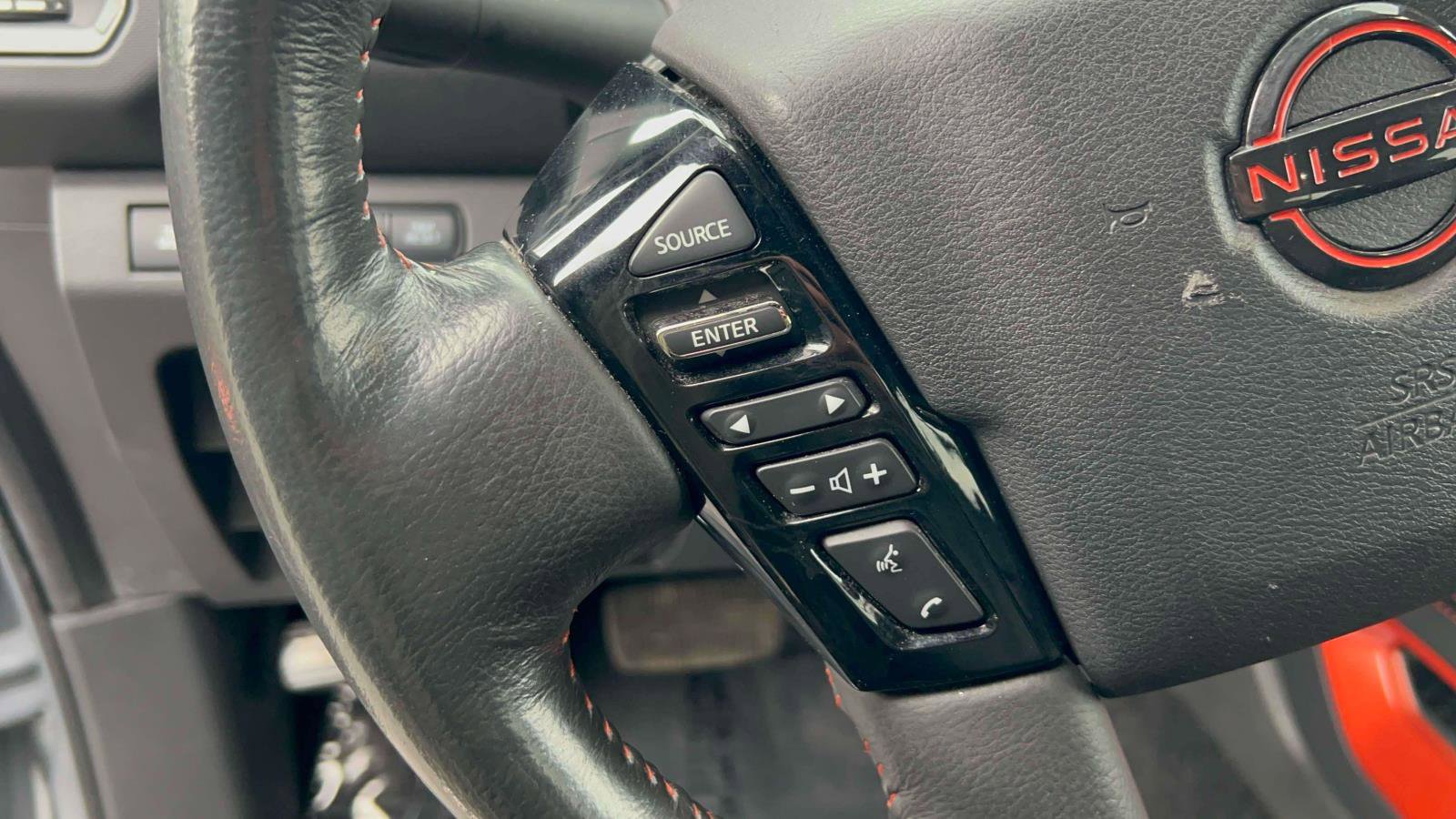 Used 2024 Nissan Frontier PRO-4X w/ Pro Premium Package image 23