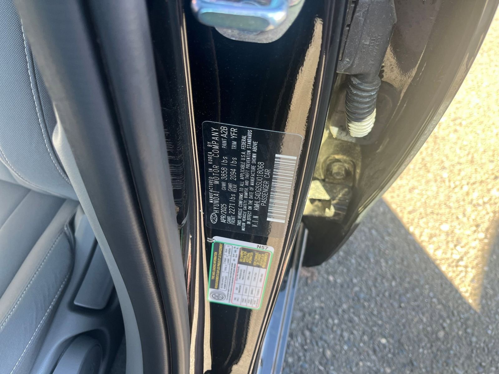 Used 2025 Hyundai Elantra SEL FWD image 32