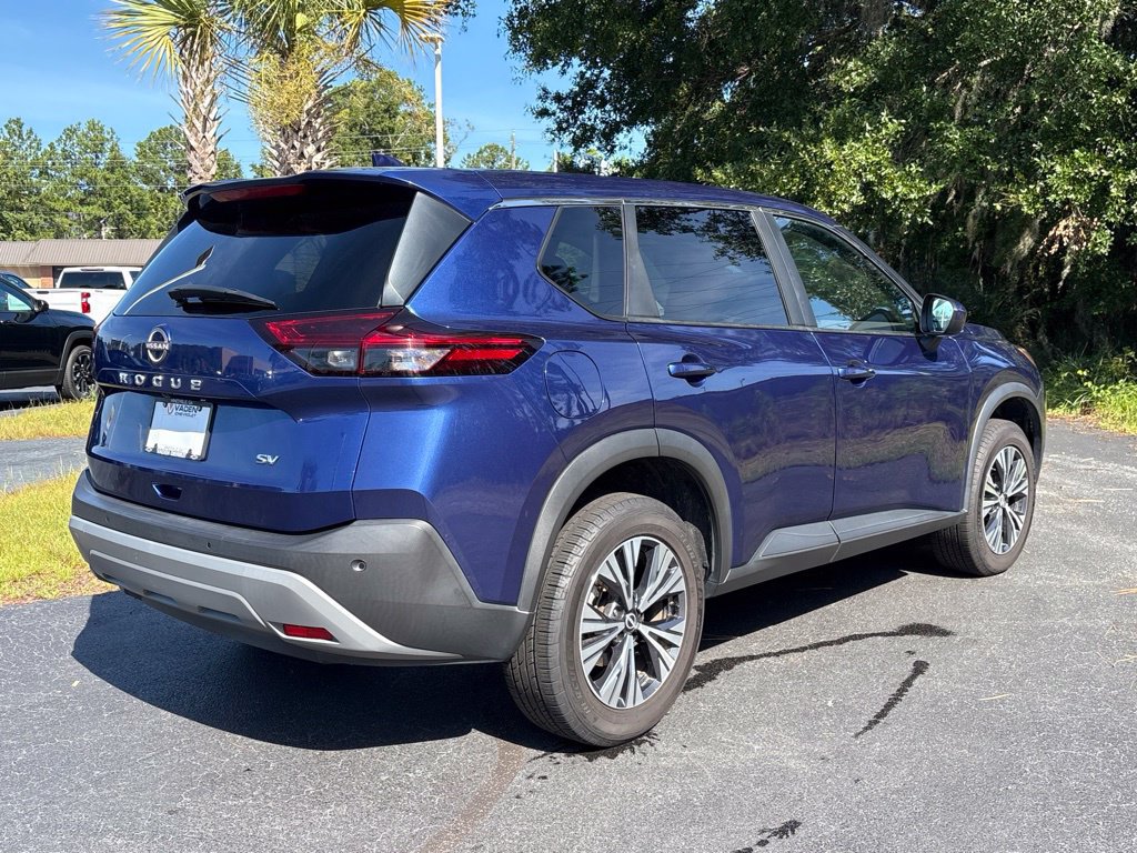 Used 2023 Nissan Rogue SV FWD image 7