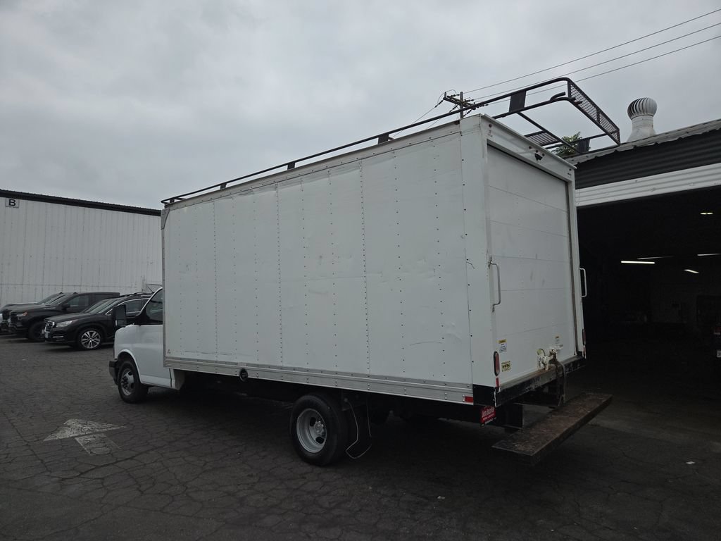 Used 2021 Chevrolet Express 3500 w/ Power Convenience Package RWD image 6