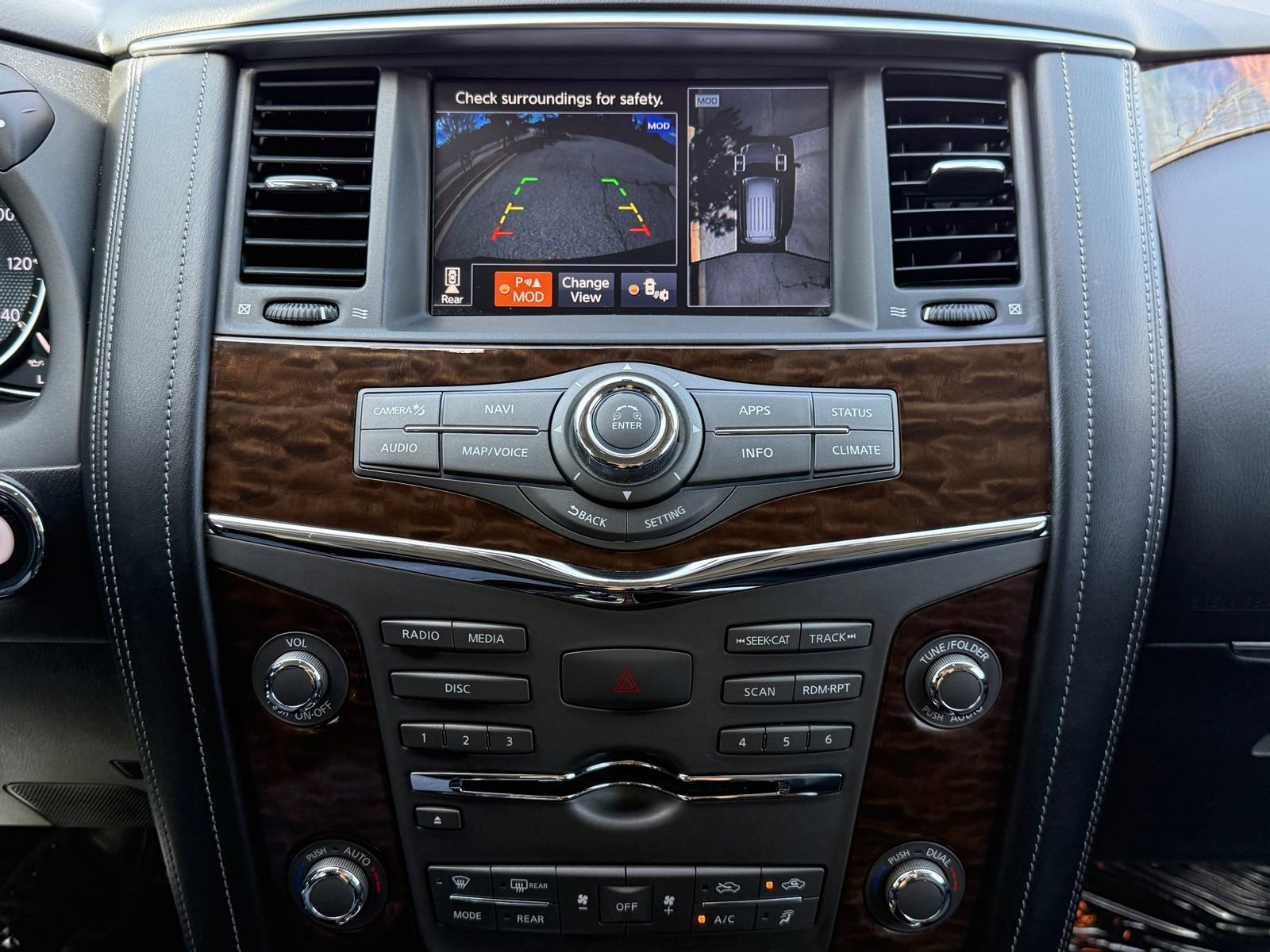 Used 2019 Nissan Armada SL w/ Premium Package image 29