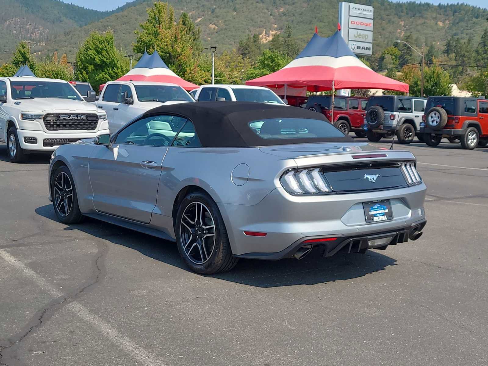Used 2023 Ford Mustang Premium image 12