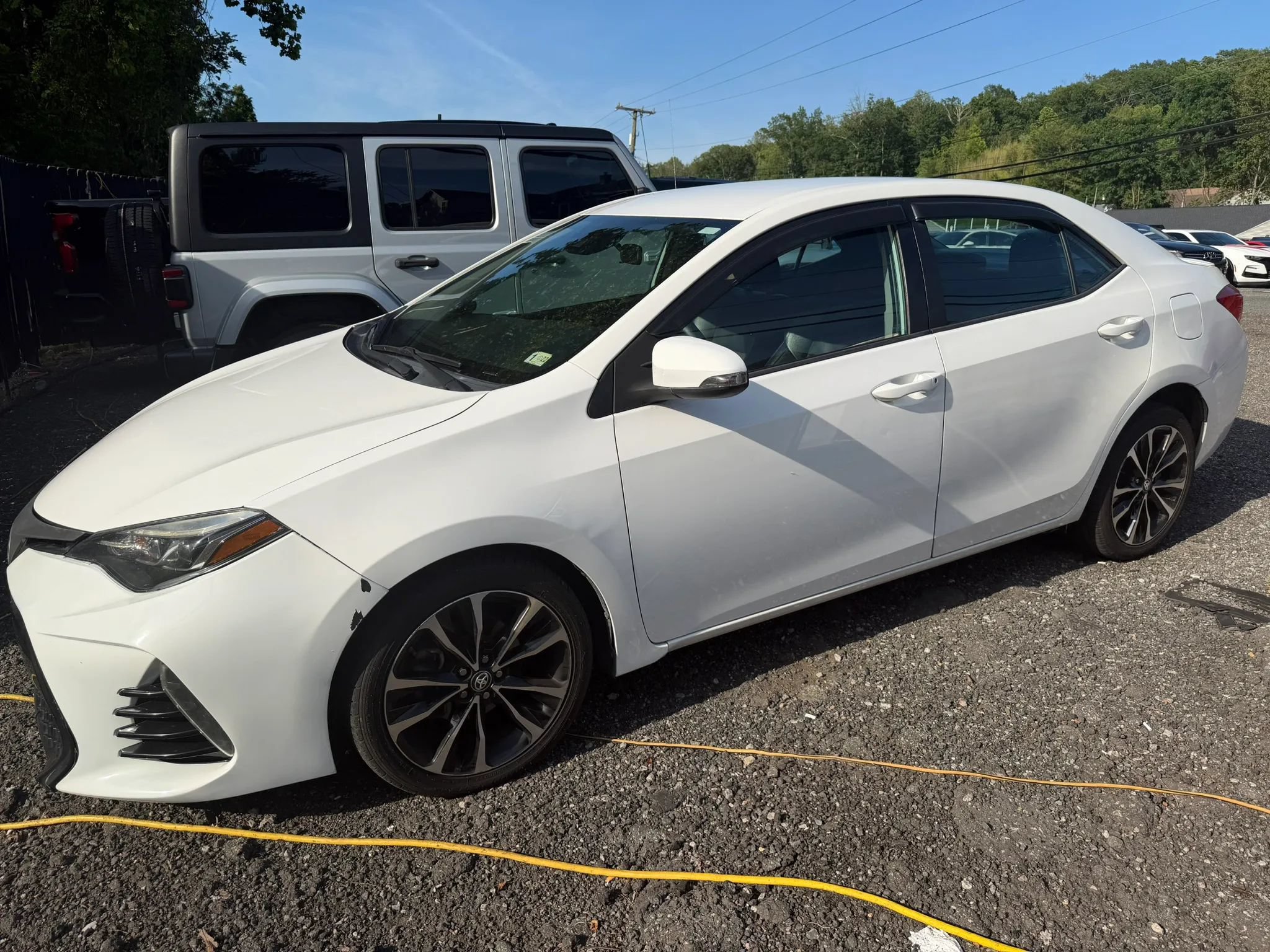 Used 2019 Toyota Corolla SE FWD image 1